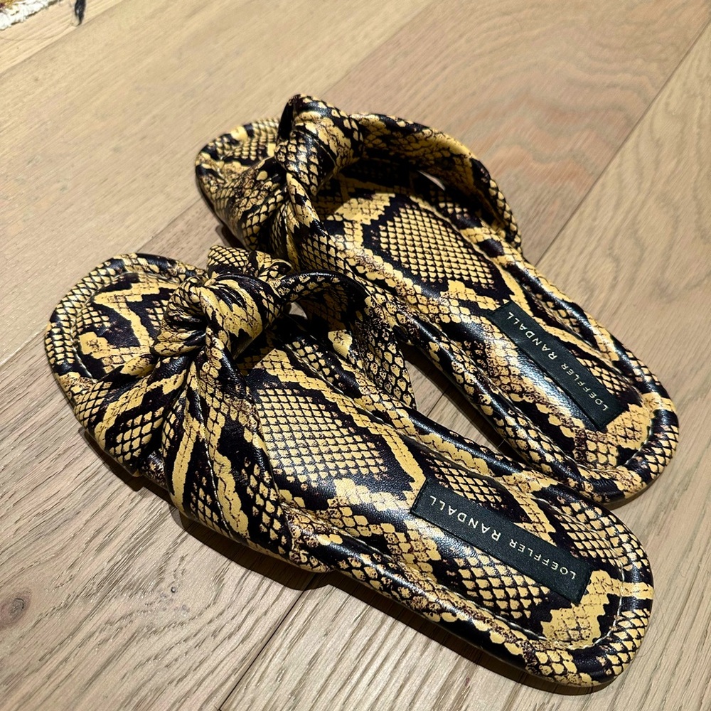 loeffler randall slides snake